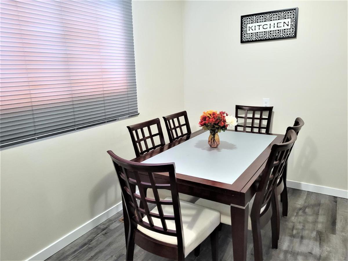 Cozy 4 Bedroom Townhouse - Peaceful Feel Of Home Winnipeg Exterior photo